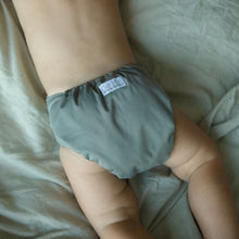 Load image into Gallery viewer, Cloth Nappy and Wet Bag Duo - Gentle Grey
