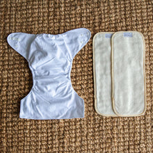 Load image into Gallery viewer, Cloth Nappy and Wet Bag Duo - Gentle Grey
